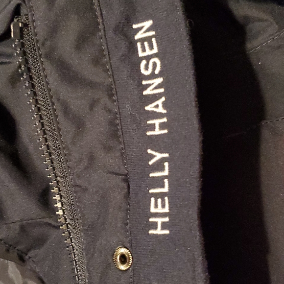 HELLY HASEN Rain Jacket Brand New XS Beautiful ๐ - Picture 7 of 13
